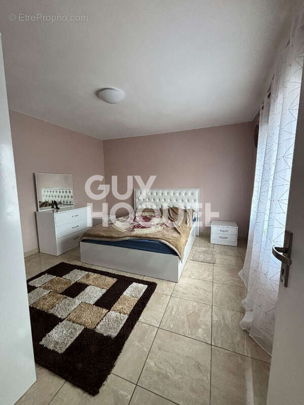 Maison à LIVRY-GARGAN