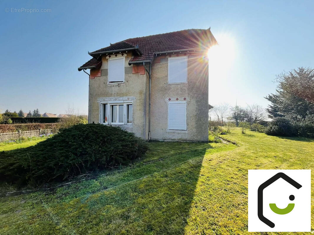 Maison à MONTDIDIER