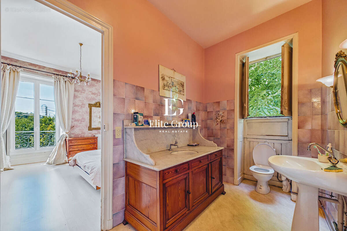 Maison à CHATEAUNEUF-SUR-CHARENTE
