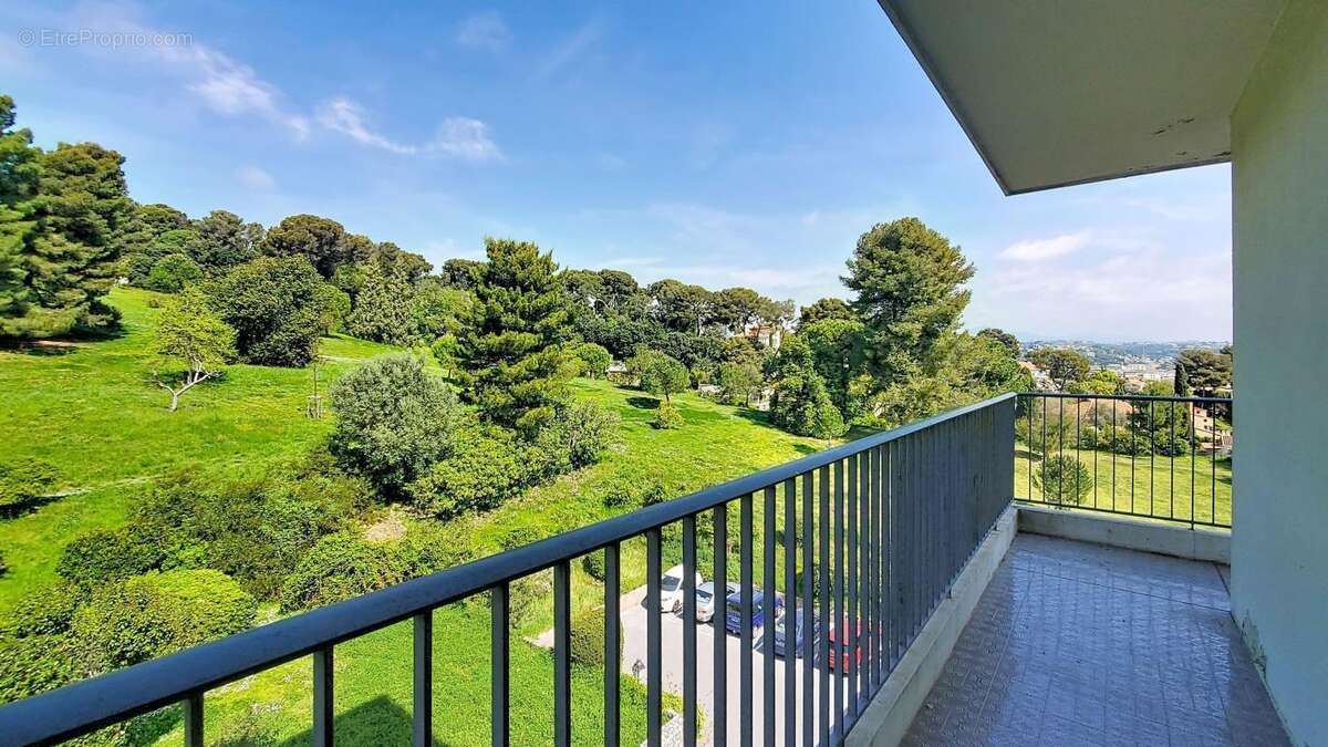 Appartement à CAGNES-SUR-MER