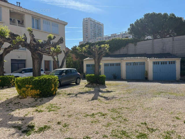 Appartement à MARSEILLE-9E