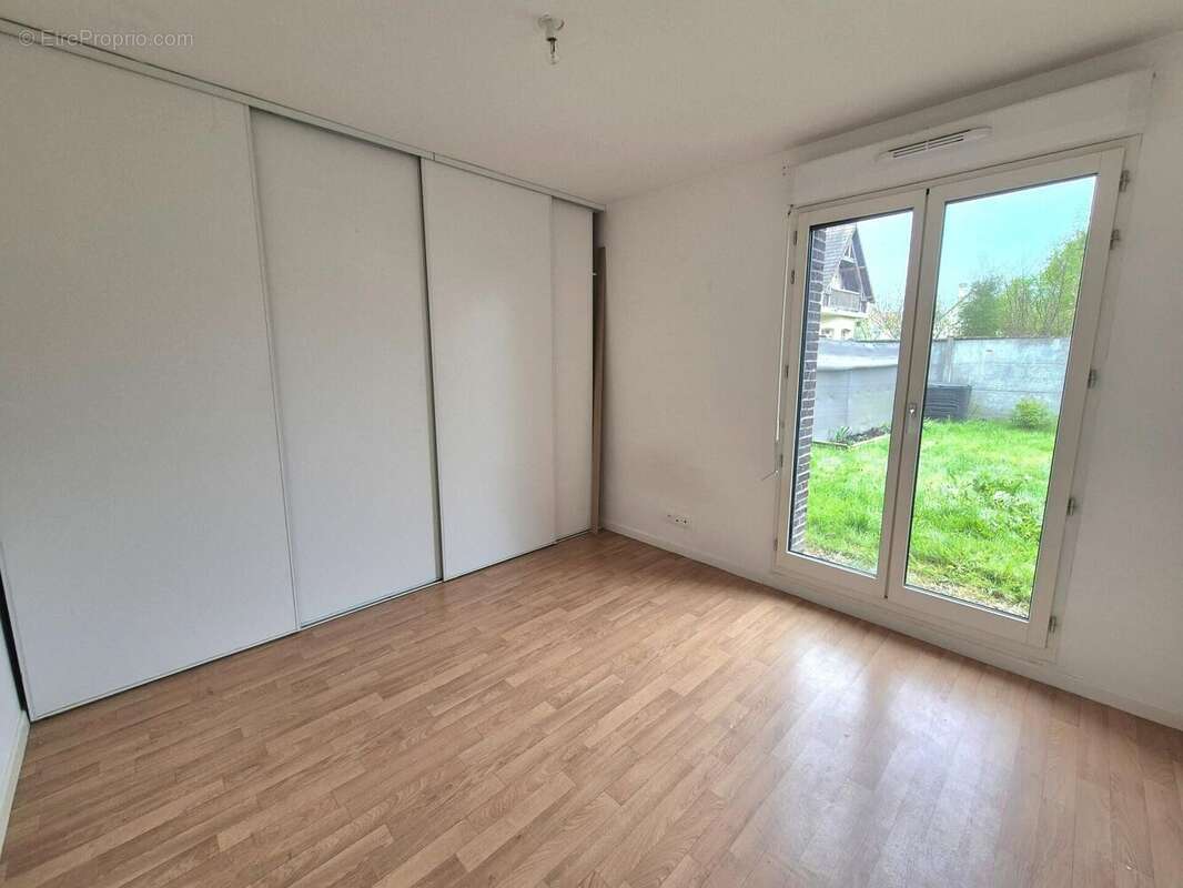 Photo 5 - Appartement à ROSNY-SUR-SEINE