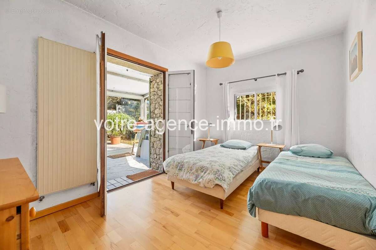 Maison à TOURRETTE-LEVENS