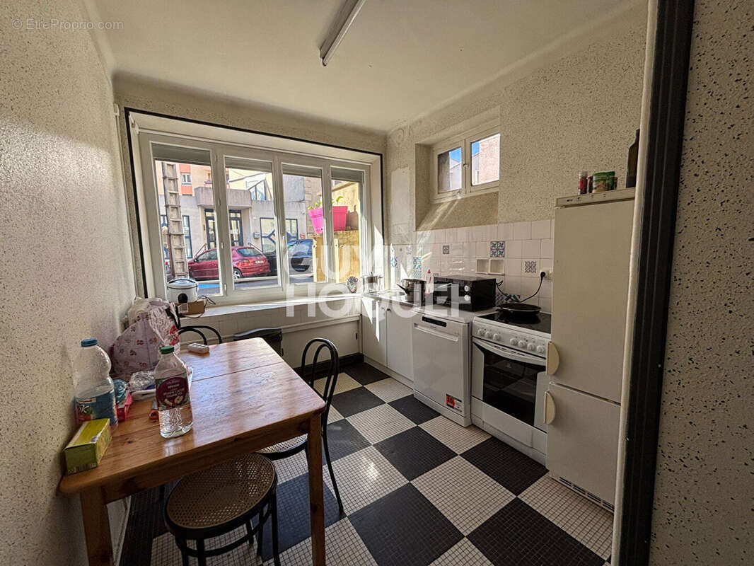 Appartement à AUBENAS