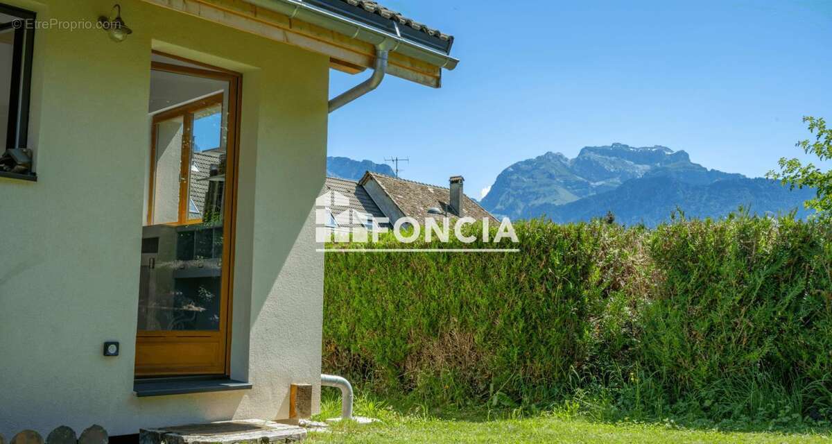 Véritable chalet LAMBERSEN  ossature bois, clé en mains meublé construit en 2025 avec goût, 2 pièces et son grand terrain indépe - photo 3