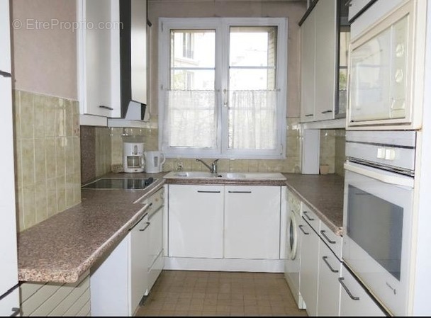 Appartement à PARIS-12E