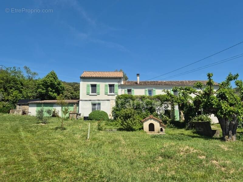 Maison à LES MAGES