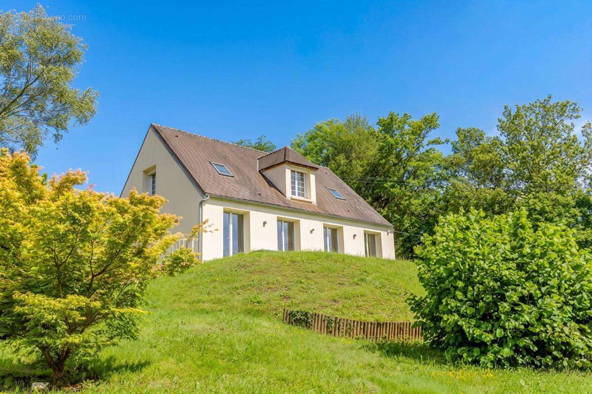 Maison à SERAINCOURT