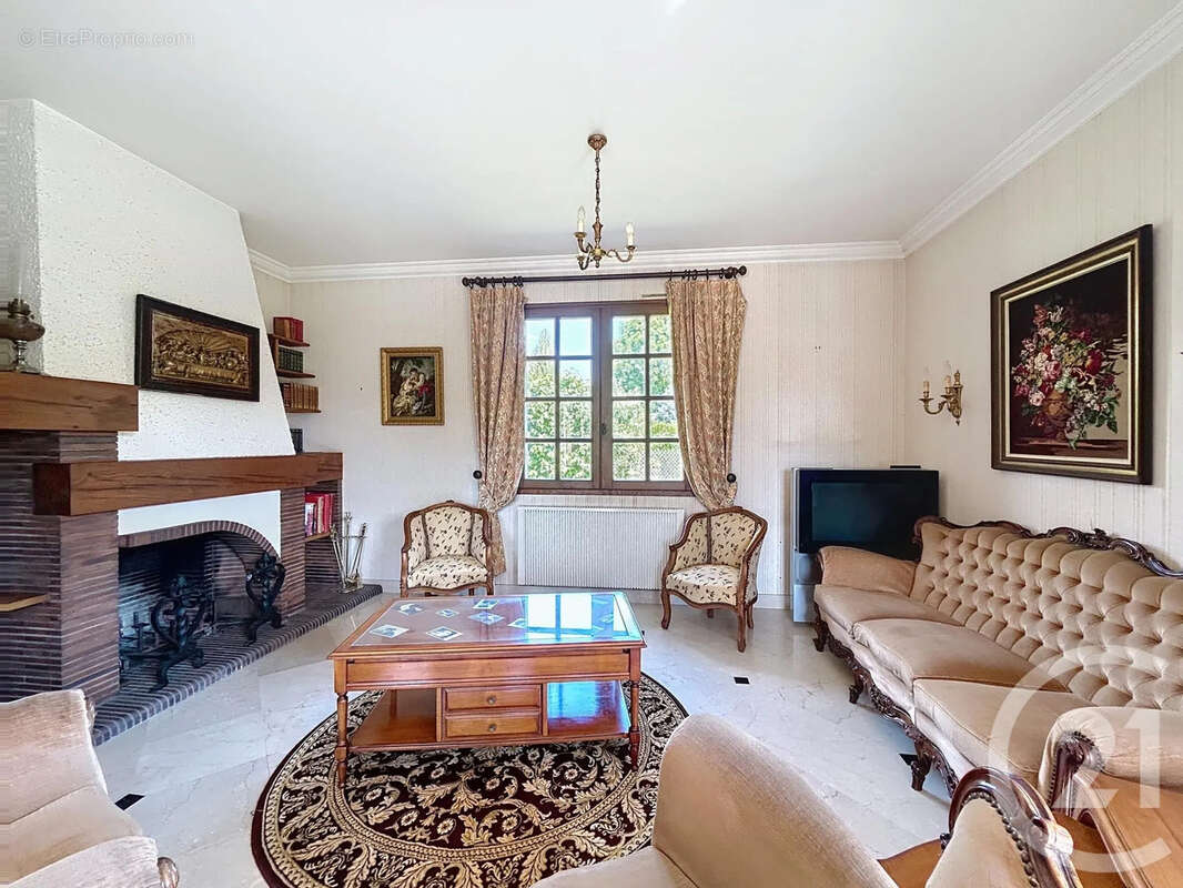 Maison à PINEY