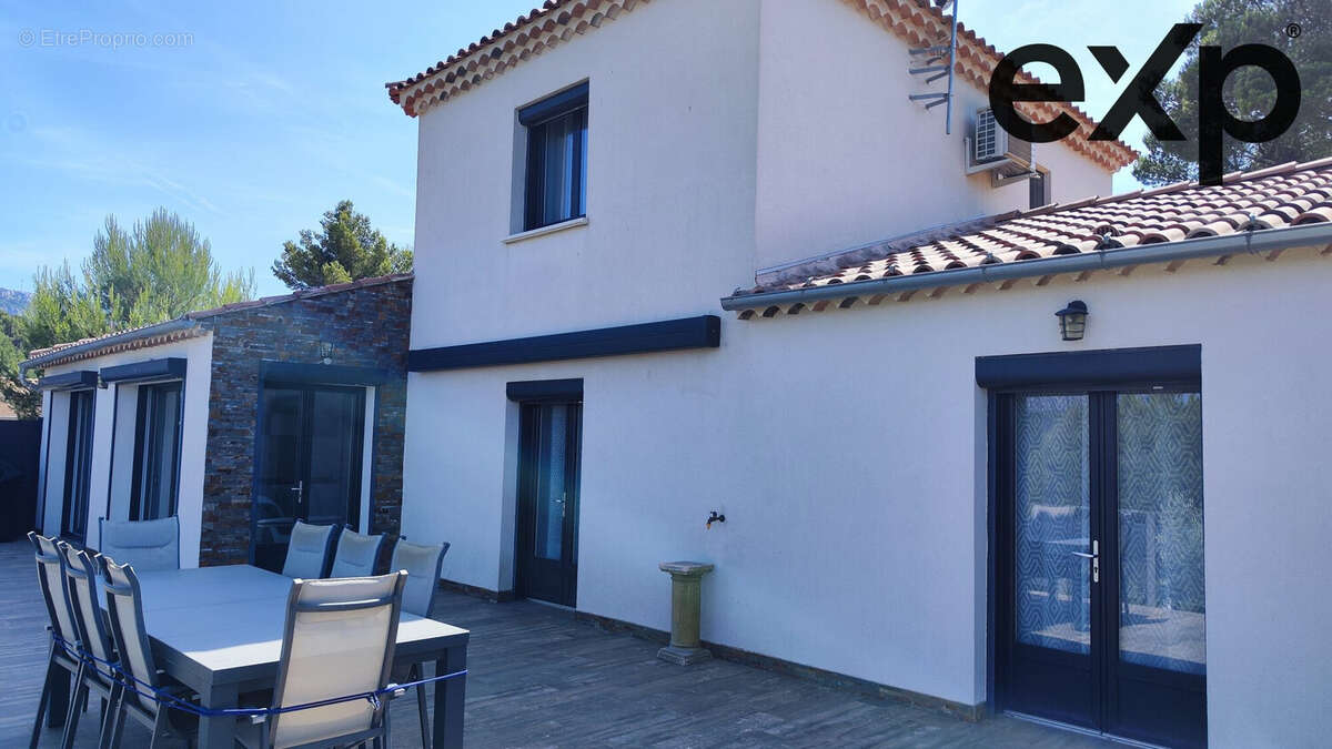 Maison à PLAN-D'AUPS-SAINTE-BAUME