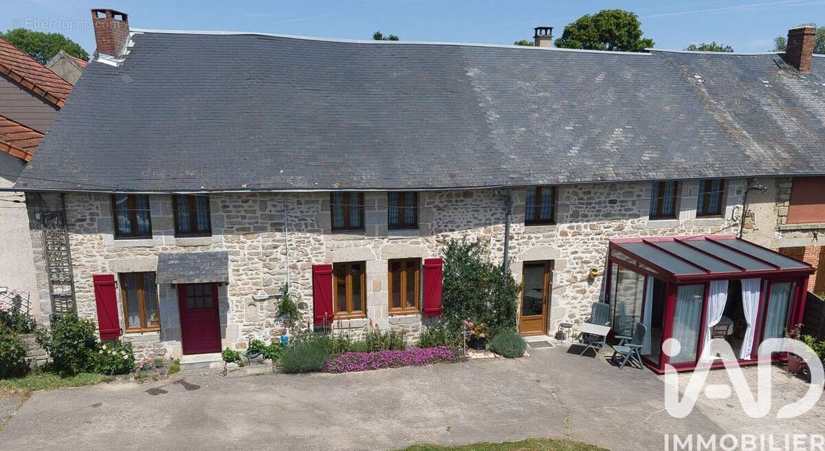 Photo 1 - Maison à AJAIN