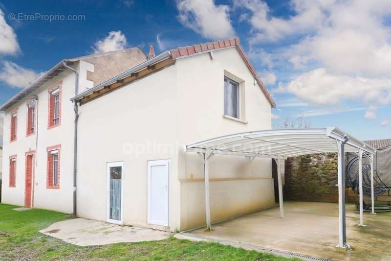 MAISON entièrement rénovée de  91 m² - 5 Pièces - 3 Chambres sur parcelle de 660 m² DROUX (87) - photo 2