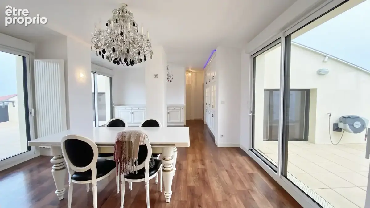 Exceptionnel attique de type 4 pièces de 103 m2 soit 140 m2 hors loi carrez avec 60 m2 de terrasses - photo 5