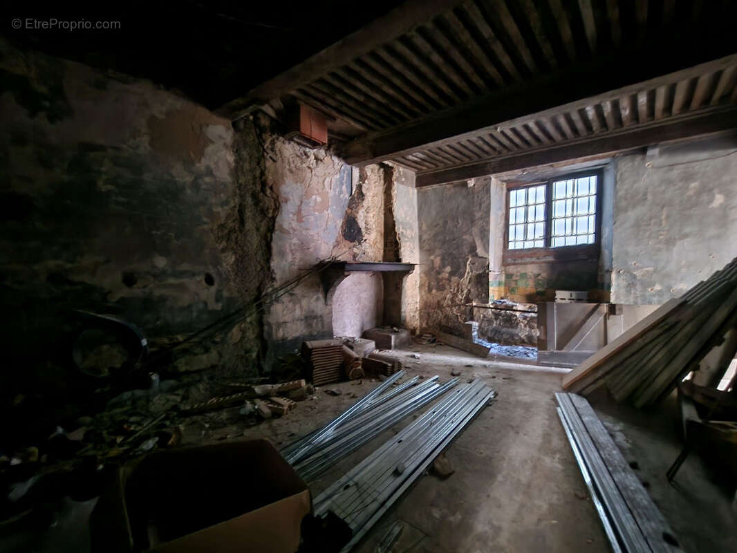 Appartement à PONT-SAINT-ESPRIT