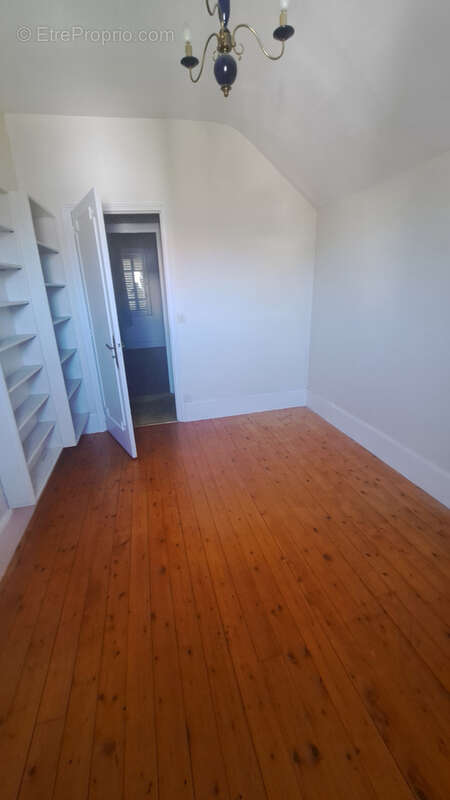 Maison à MALESHERBES