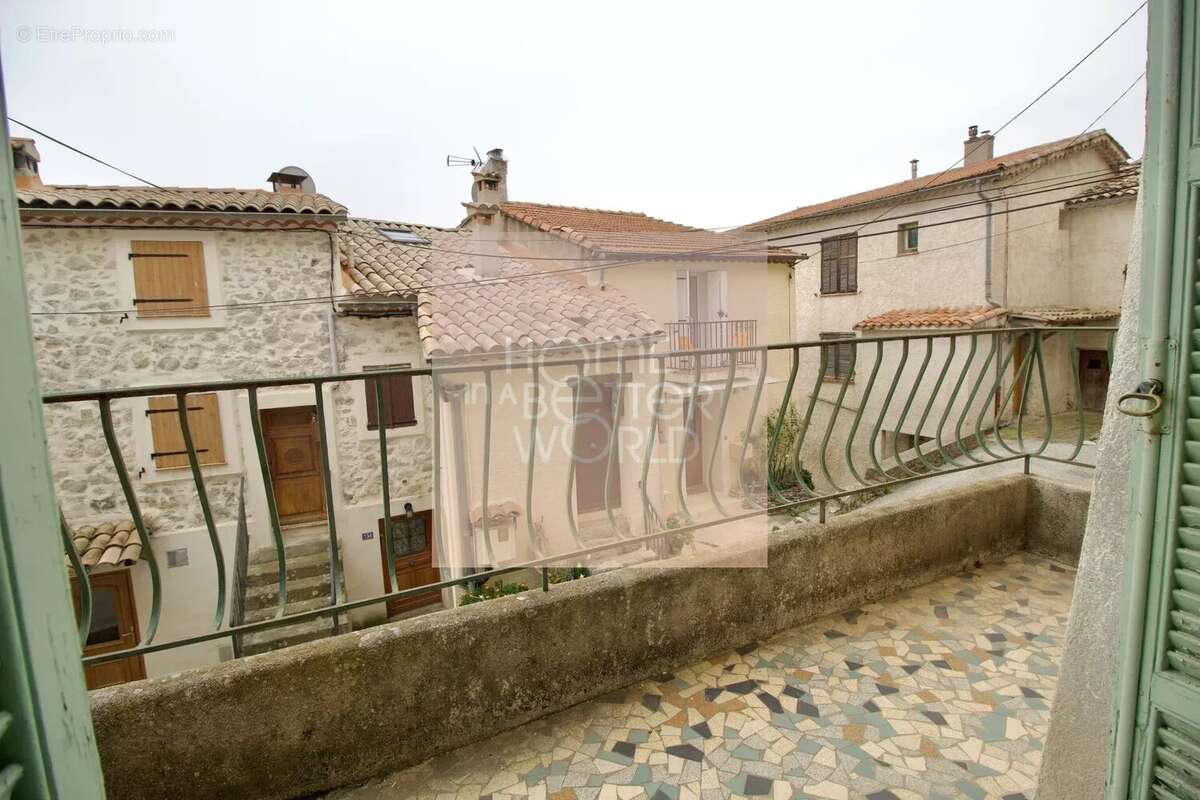 Appartement à TOUDON