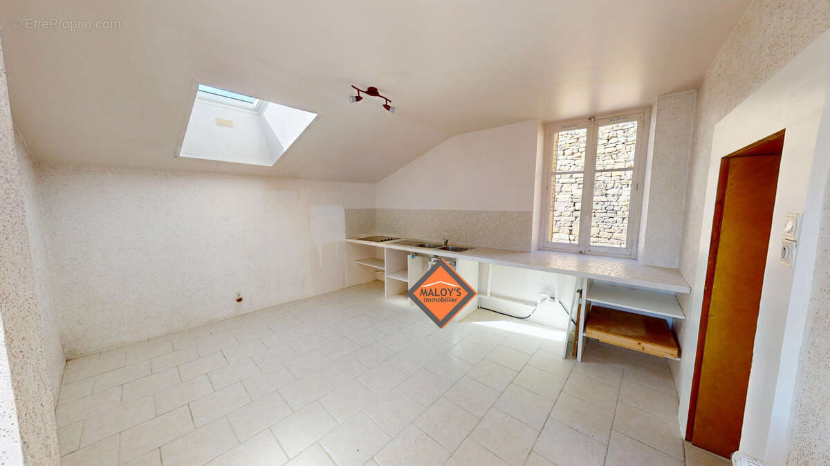 Maison à CHATILLON