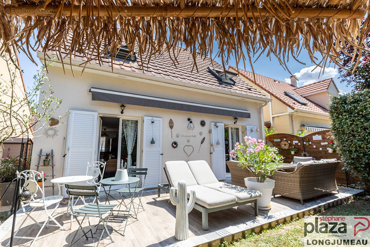 Maison à BALLAINVILLIERS