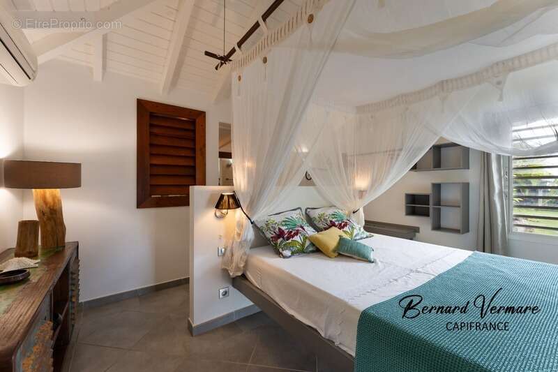 Maison à GRAND-BOURG