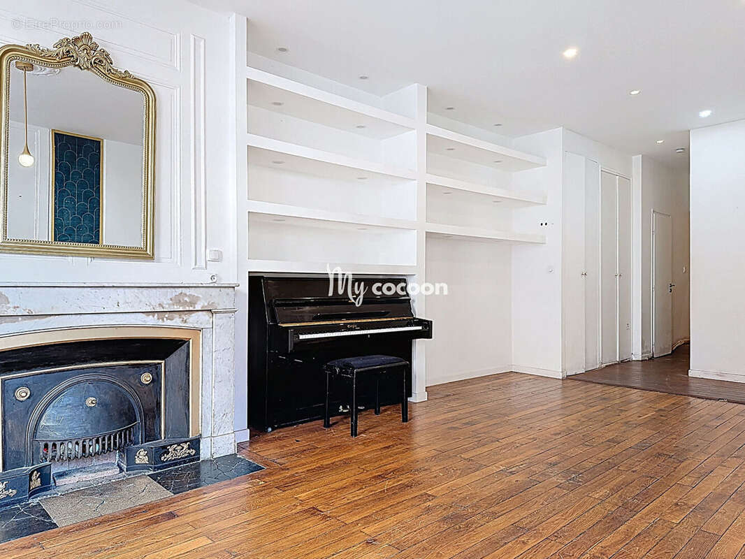 Appartement à LYON-1E