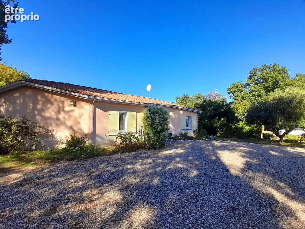 Plain-pied moderne et lumineux dans un environnement paisible - photo 16