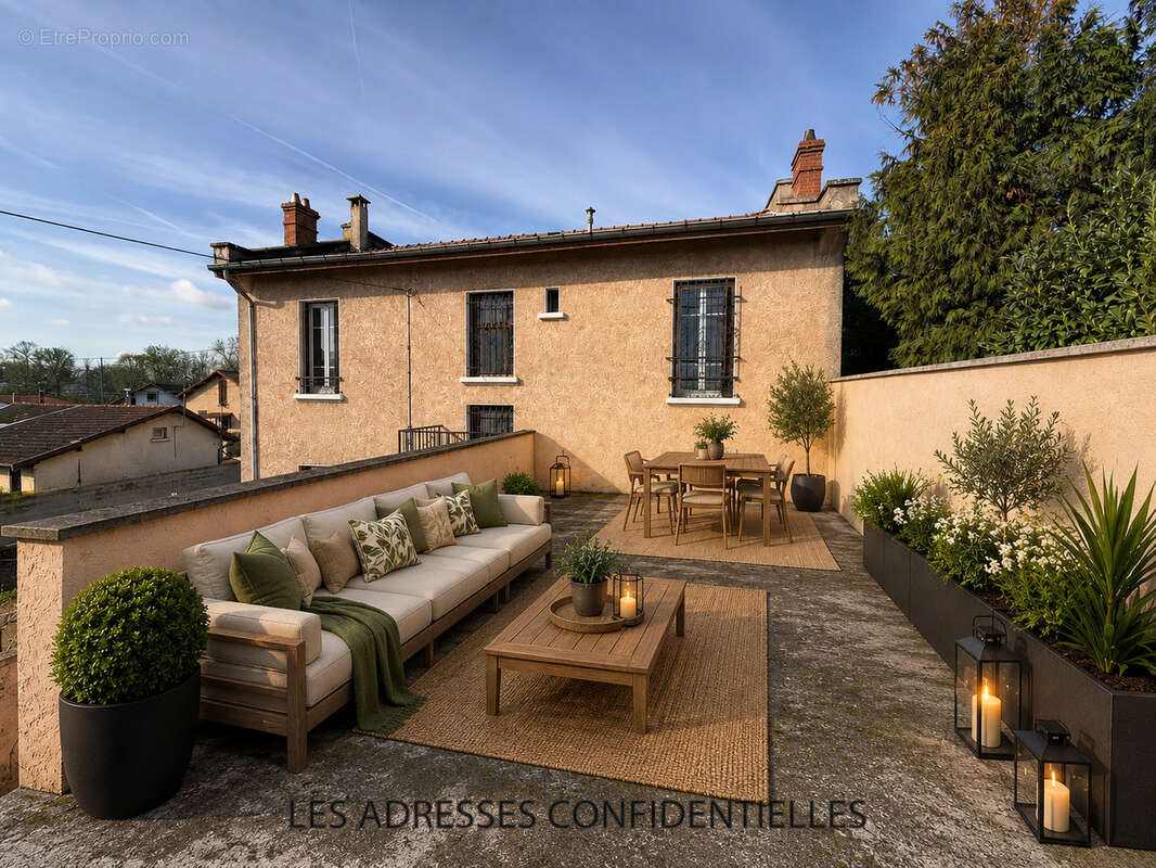 Maison à VAULX-EN-VELIN