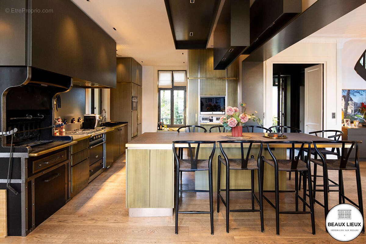 Maison à CALUIRE-ET-CUIRE