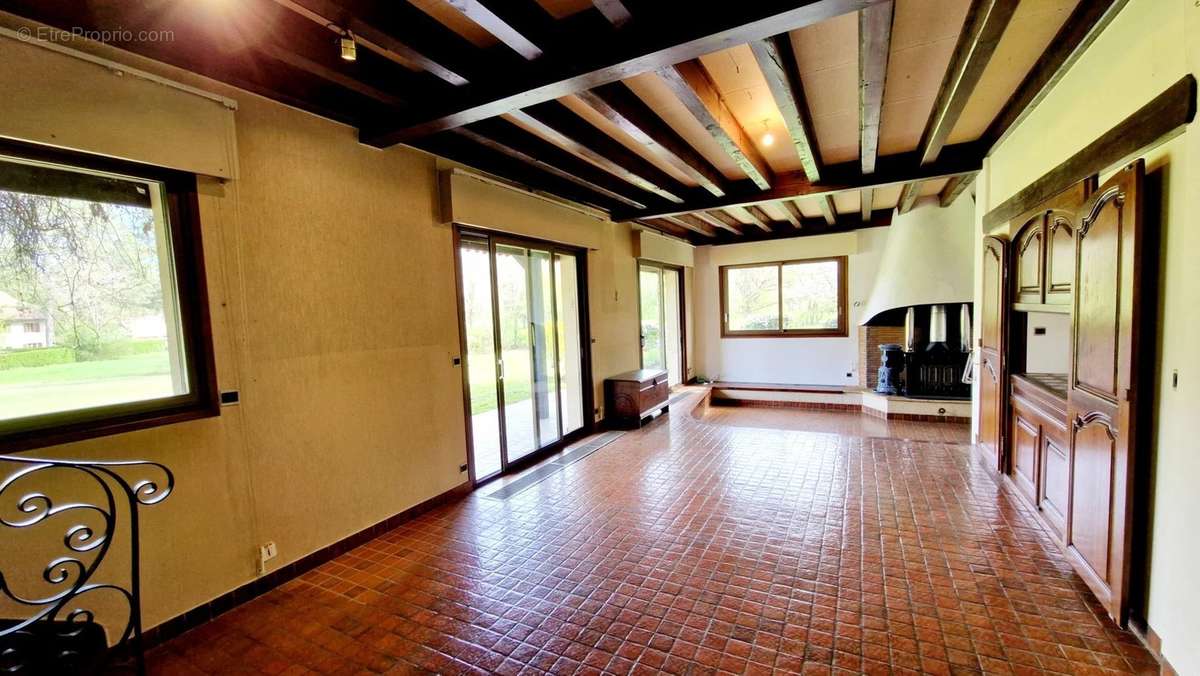 Maison à SAINT-JORIOZ