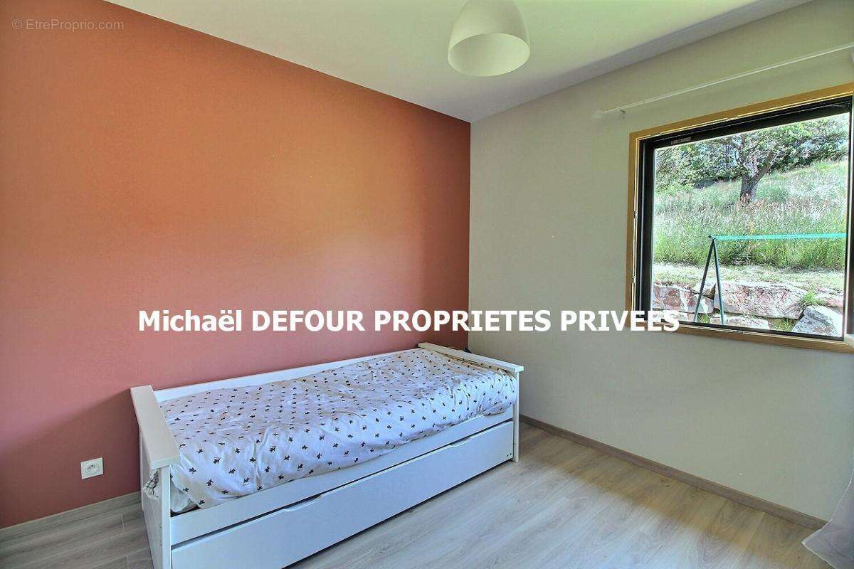 Maison à LES VILLETTES