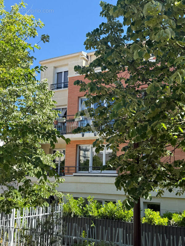 Appartement à ASNIERES-SUR-SEINE