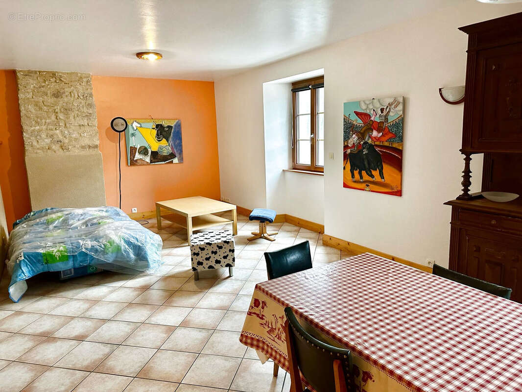 Maison à SOULCE-CERNAY