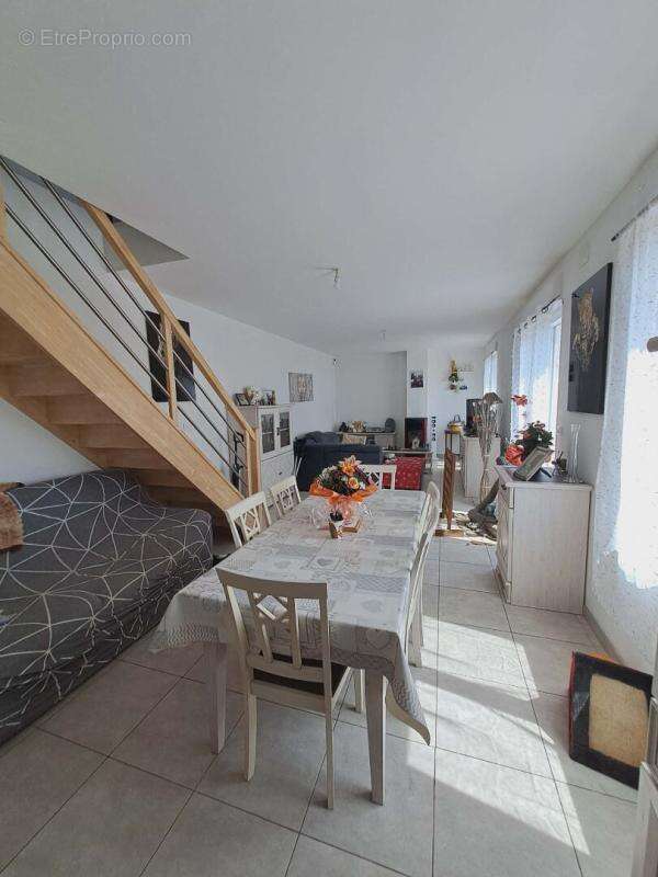 Maison Surfontaine 4 pièce(s) 110 m2 - photo 3