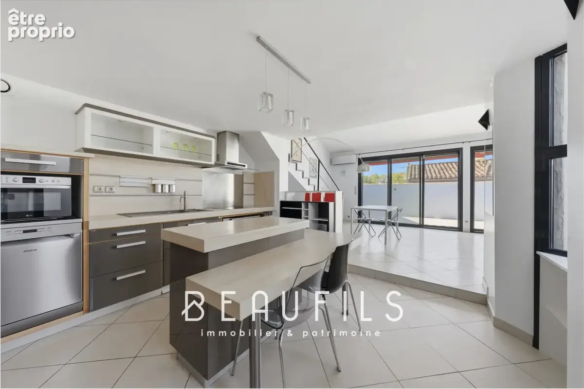 Exclusivité. Penthouse 150m2 avec terrasse vue Tour de Constance - photo 2