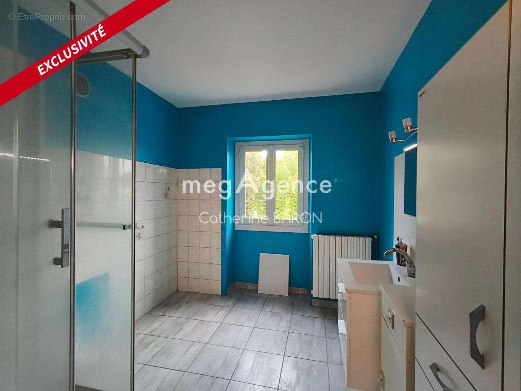 Maison à JUILLAC-LE-COQ