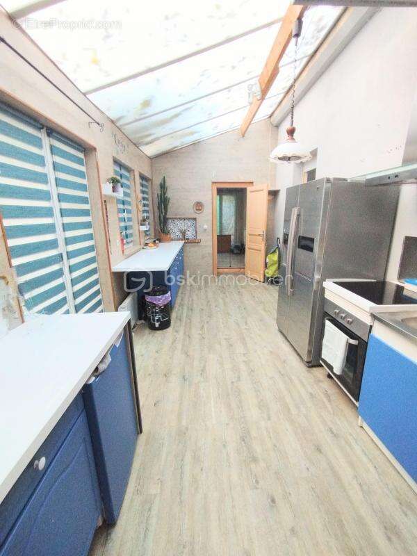 Maison à ORMOY-LA-RIVIERE