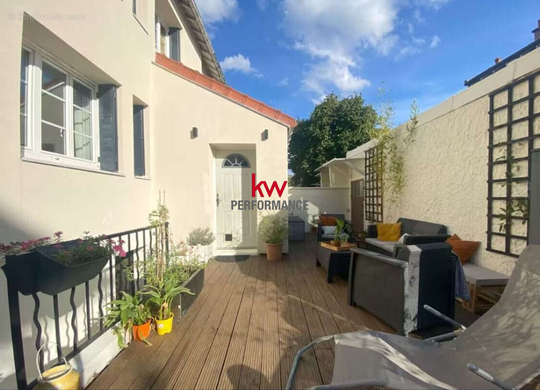 Maison 85 m² à Eaubonne  - photo 2