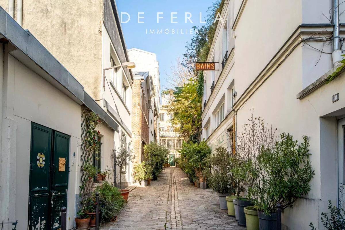 Appartement à PARIS-18E