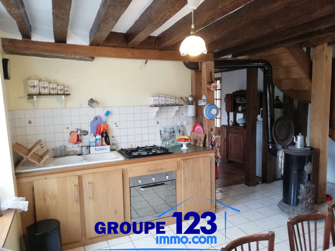 Maison à CHAMPIGNELLES