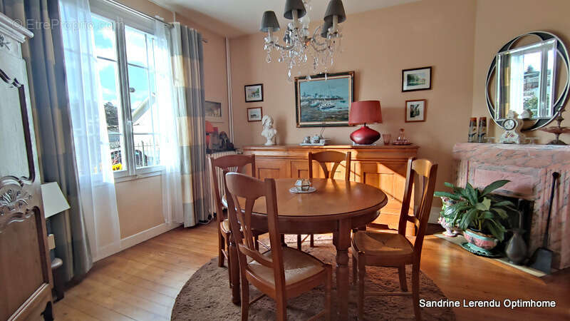 Maison à PONT-DE-L'ARCHE