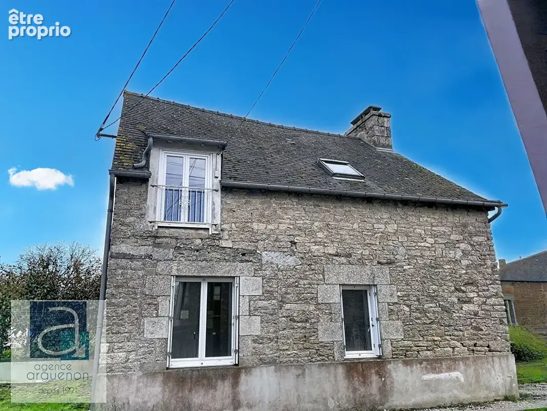 Maison à BRUSVILY