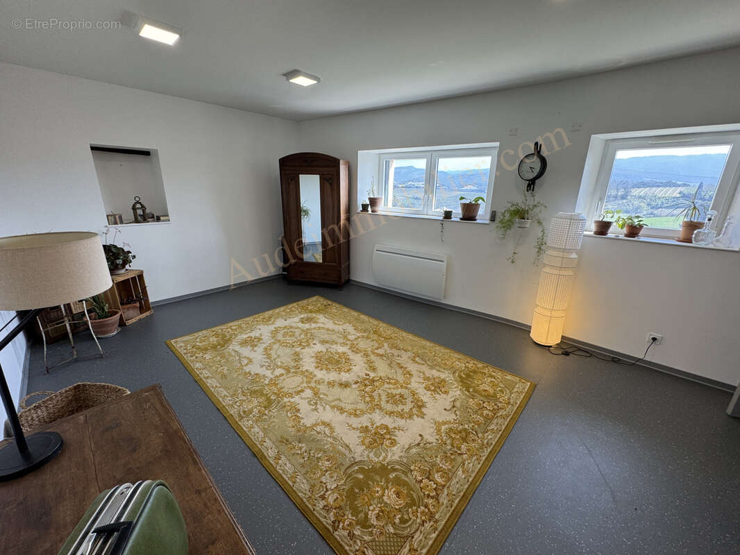 Maison à SAINT-HILAIRE