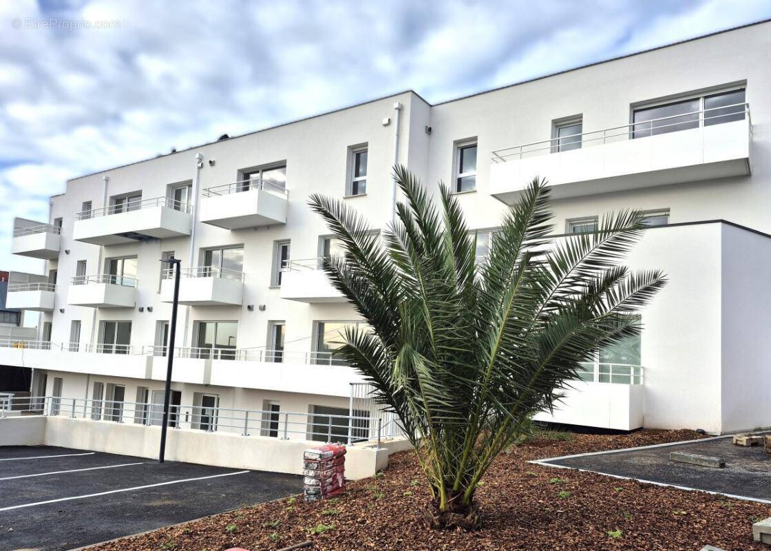 Appartement à LE RELECQ-KERHUON