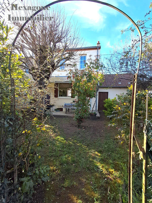 Maison à OUSSON-SUR-LOIRE