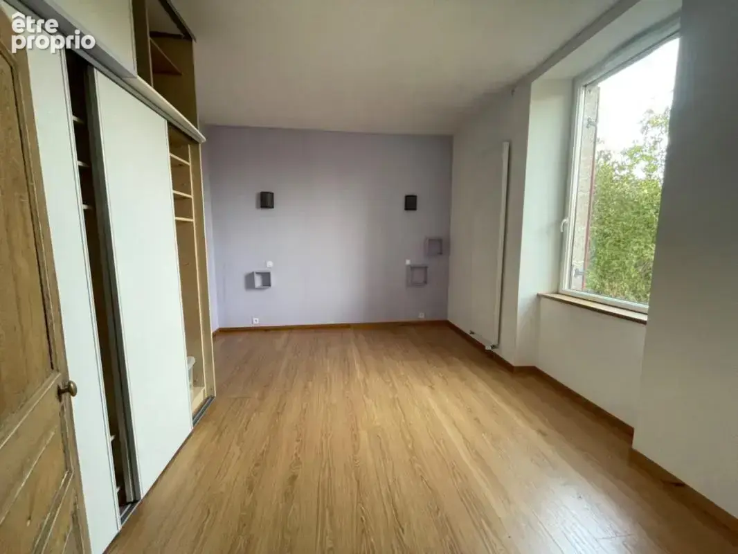 Maison de caractère en pierre, dépendances, accès rivière, 199500€ ! - photo 7