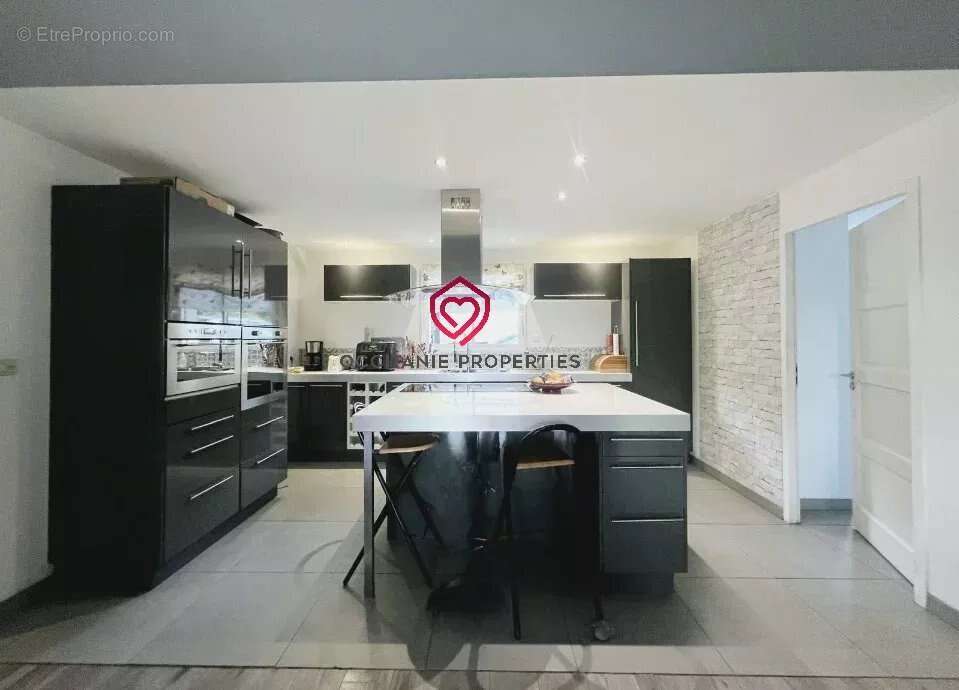 Maison à SAINT-GIRONS