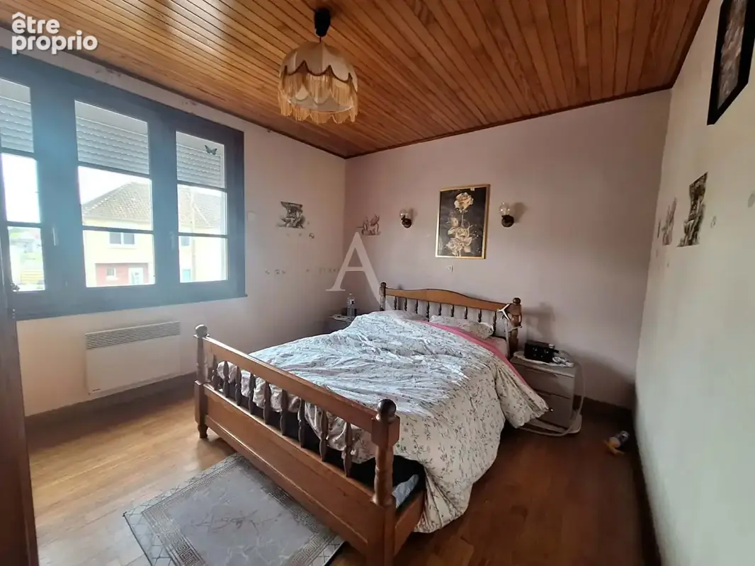 Maison Rue, proche du centre-ville, 3 chambres - photo 7