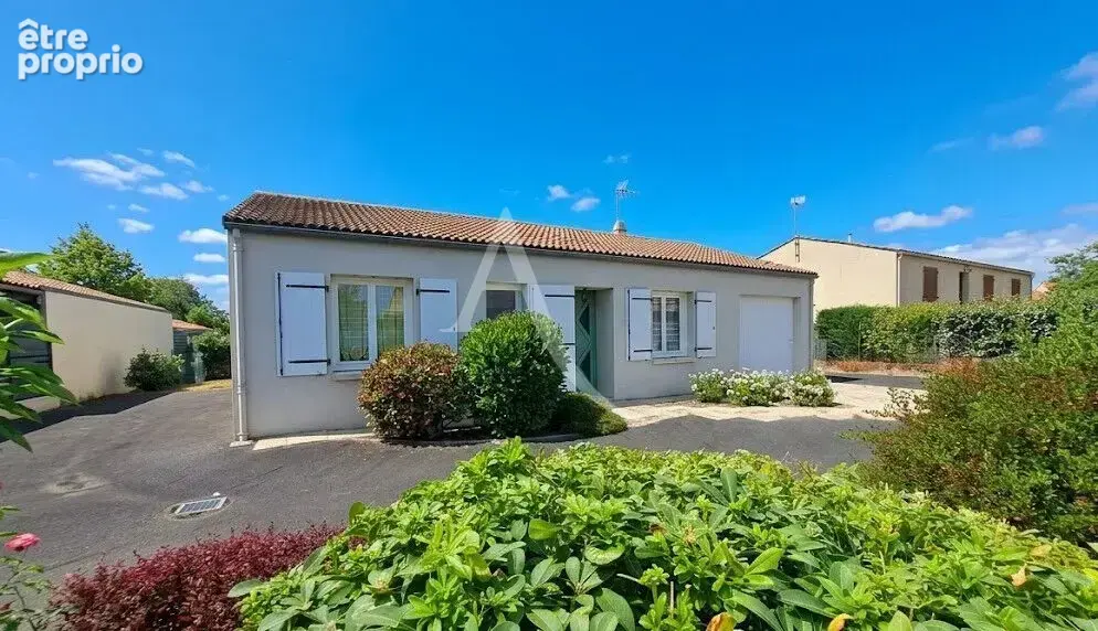 Maison de plain-pied 69 m² ? Les Herbiers. - photo 1
