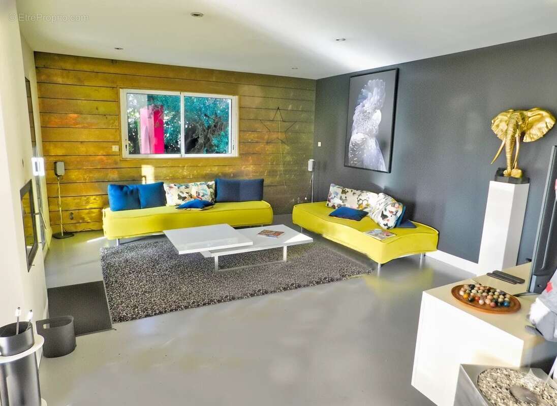 Maison avec piscine couverte - photo 6