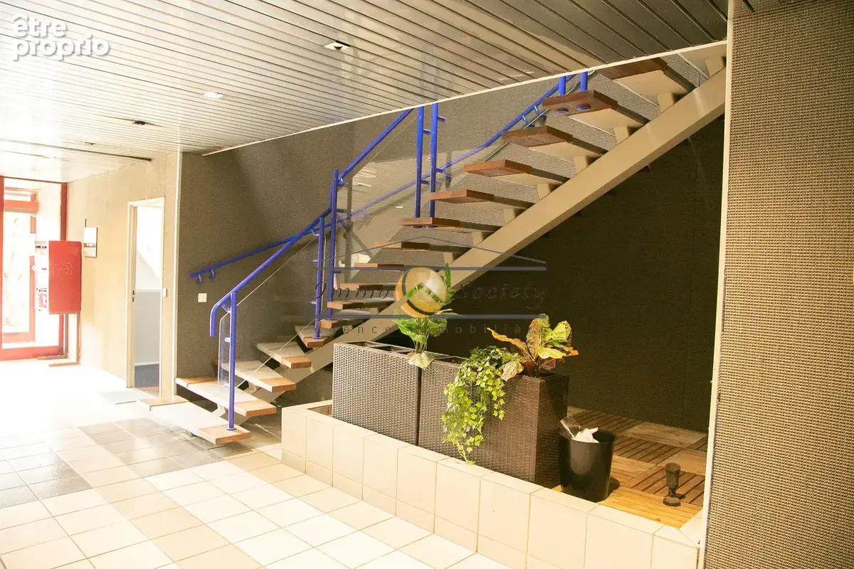 Immeuble de bureaux 750 M2 - photo 4