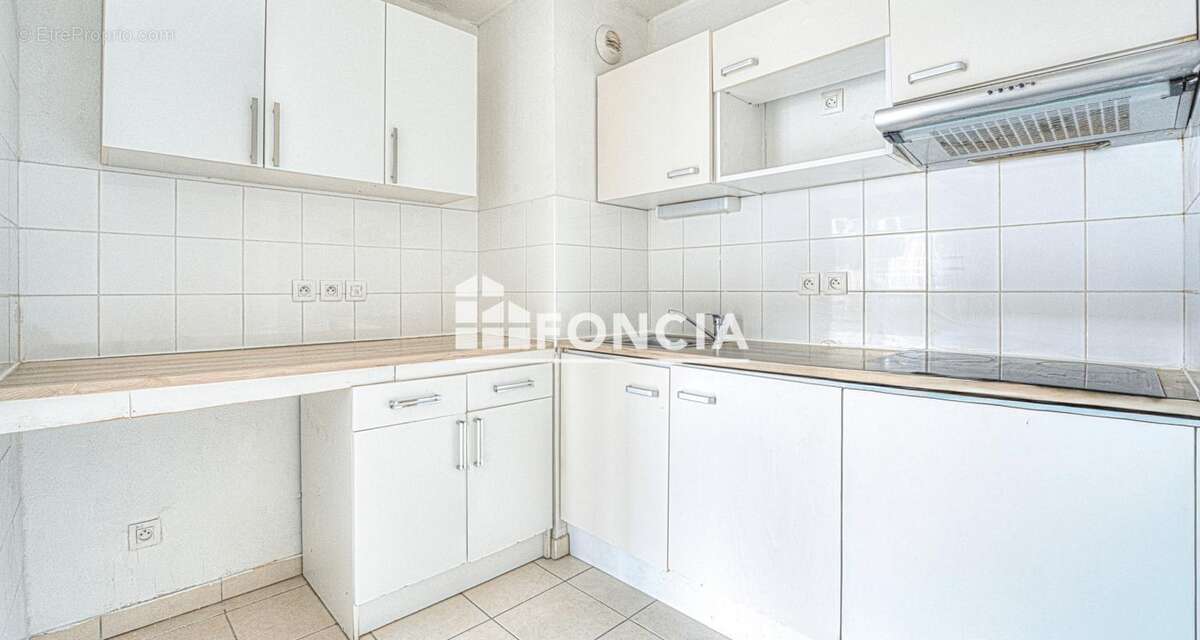 Appartement à VALLAURIS